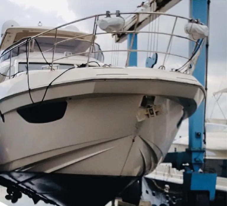 yacht maintenance Dubai.